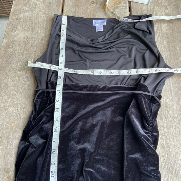 Motherhood Womens Dress Size Medium Maternity Black Velour Sheath Formal Elegant - Picture 9 of 9